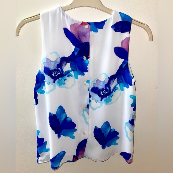 Banana Republic sleeveless floral top XS - Picture 2 of 4